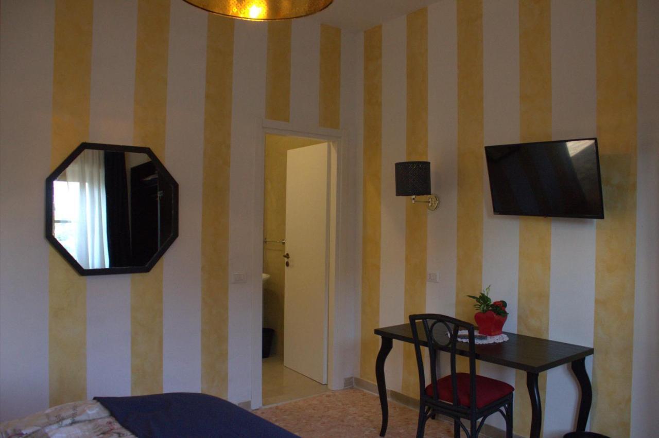 Fiumicinoa57 Bed & Breakfast Luaran gambar